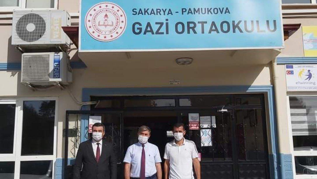 LGS Başarısı Toplantısı Gazi ve Pınarlıbacı Ortaokulunda Gerçekleşti.