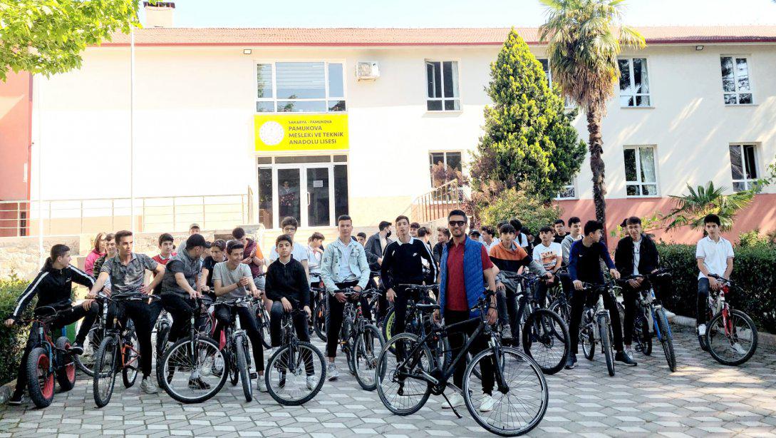 19 Mayıs Atatürk'ü Anma Gençlik ve Spor Haftası kapsamında ilçemizde 'Bisiklet Turu' düzenlendi.