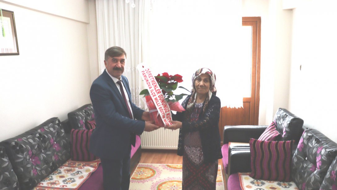 Emekli Öğretmen Kamile Sandıkçı'ya Ziyaret