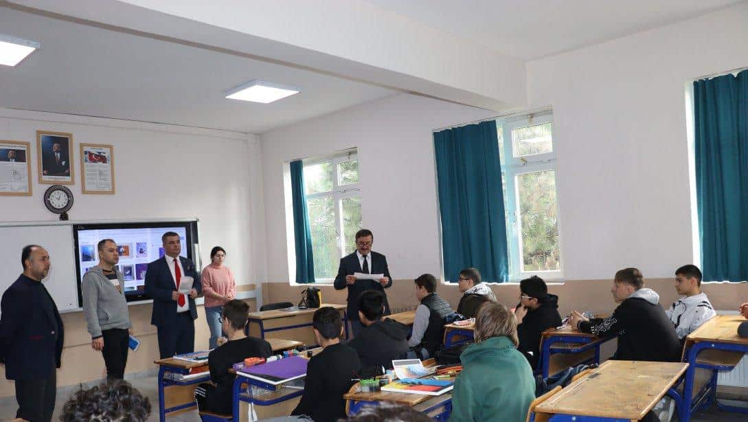 Pamukova İmam Hatip Ortaokulu Ziyaret Edildi